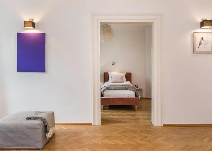 Syncret Apartment - Loftaffair